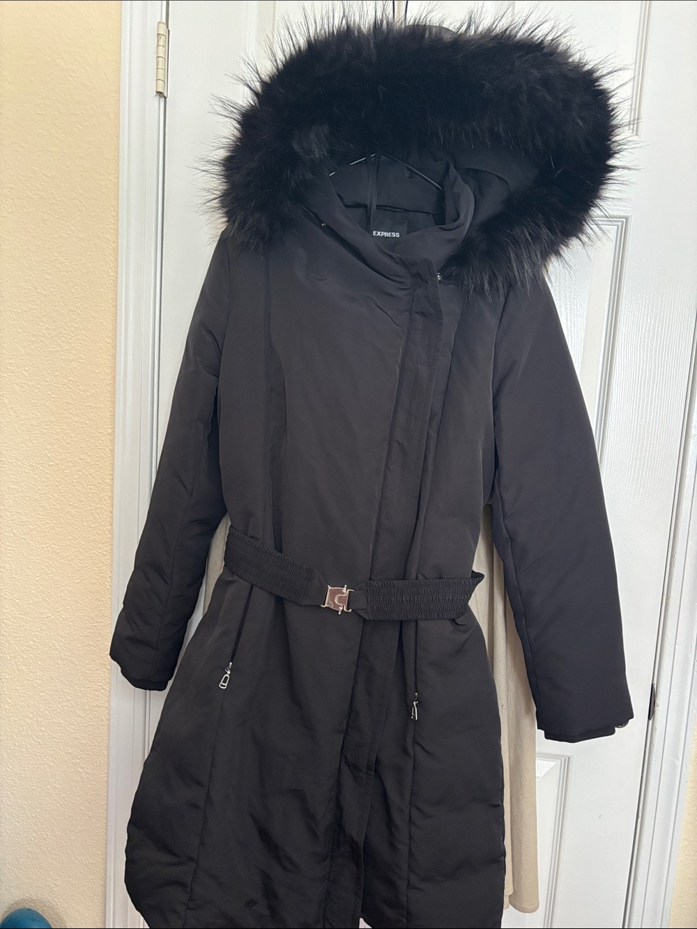 Express Black Hooded Belted Puffer Coat with Faux-Fur Trim